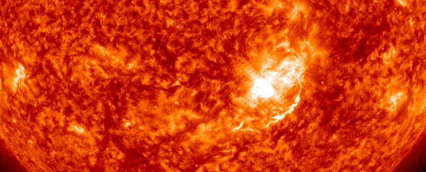 Major X1.1 solar flare erupted from Earth facing AR 1890