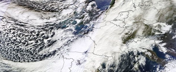 severe-winter-storm-hit-britain-and-france