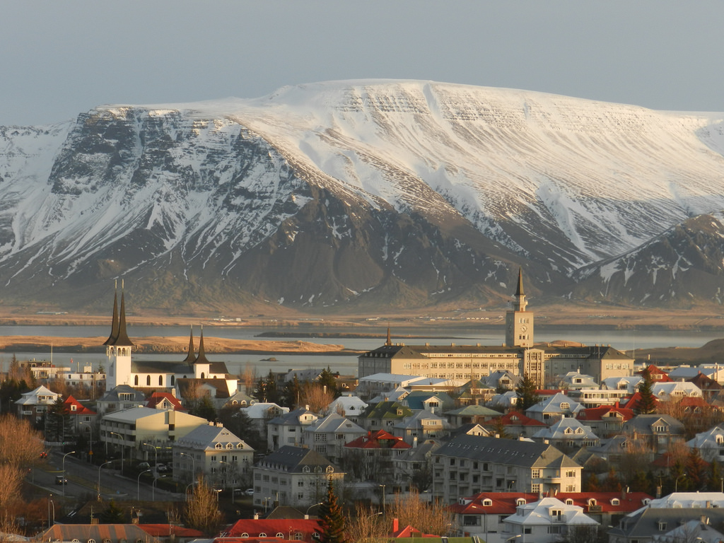 Dangerous air pollution hit Iceland's capital
