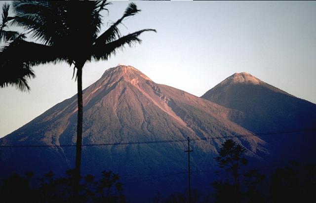 Increase in activity at Guatemalan Fuego volcano