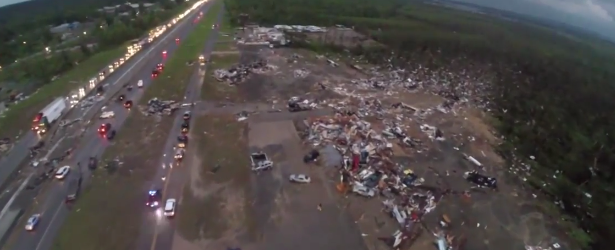 Severe storms and tornadoes outbreak in the central and southern U.S.