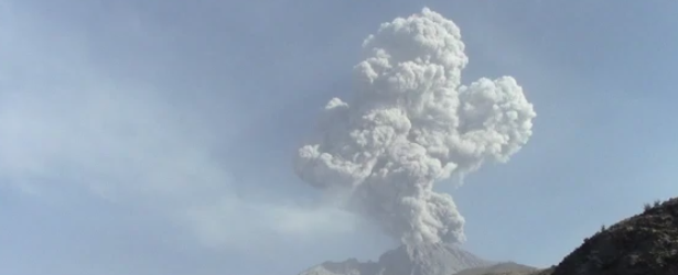 activity-intensifies-at-ubinas-volcano-peru
