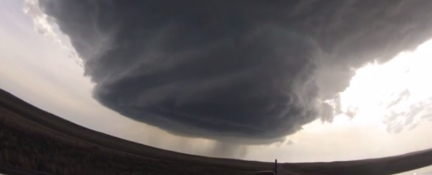 epic-time-lapse-of-supercell-storm-cloud-formation