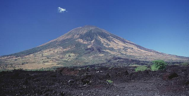 Increased seismic activity at San Miguel volcano, El Salvador