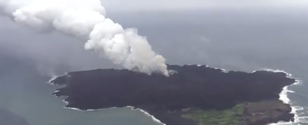 growing-japanese-island-and-volcano-nishino-shima-erupts-ash-plume-3-km-into-the-air
