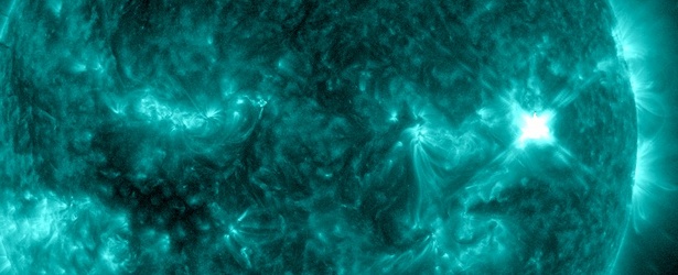 moderately-strong-solar-flare-reaching-m3-9-erupted-from-region-2146
