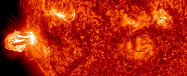 powerful-solar-flare-reaching-m5-9-erupted-from-region-2149