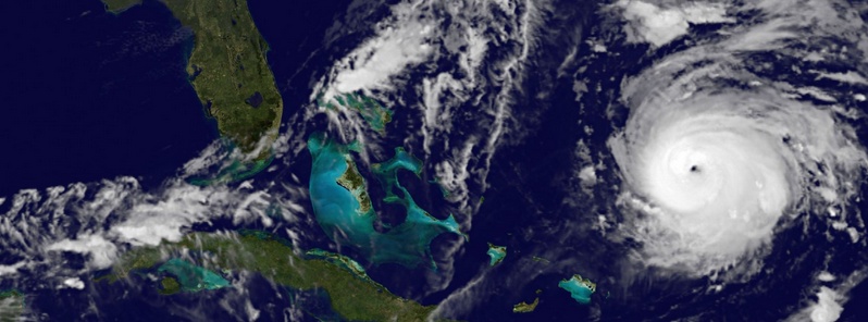 Hurricane “Gonzalo” strengthens as it barrels toward Bermuda