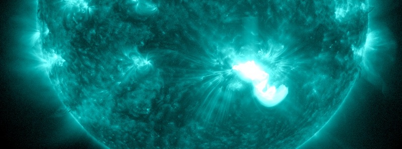 Major solar flare reaching X3.1 erupted from Region 2192