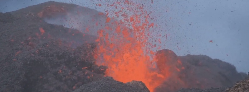 new-eruption-started-at-piton-de-la-fournaise-volcano-reunion