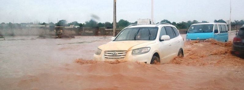 Massive flash floods hit Angolan city of Lobito