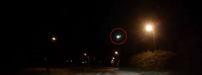 Large green fireball accompanied by sonic booms observed over Europe