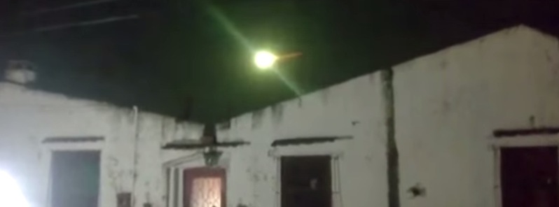 slow-moving-very-bright-fireball-turns-sky-green-over-argentina