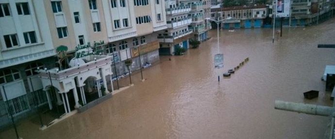 Tropical Cyclone “Chapala” slams into Yemen, heavy flooding reported
