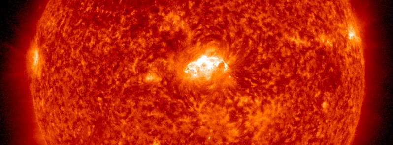 Long duration M3.7 flare erupts from Sun’s central region, CME to impact Earth on November 7