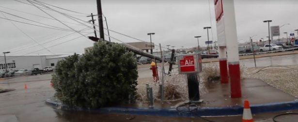 severe-winter-storm-continues-to-wreak-havoc-across-us-midwest
