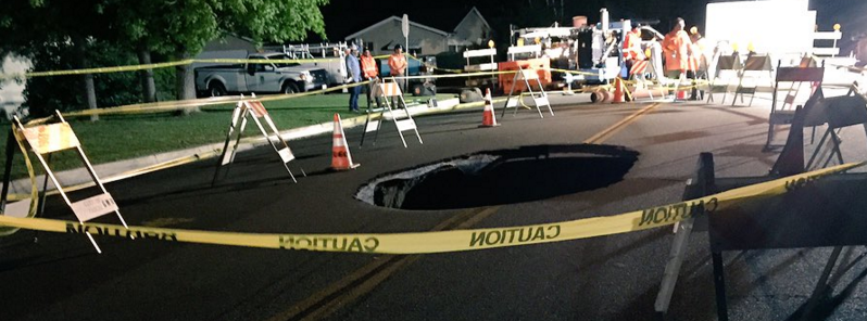 Video captures large sinkhole collapse in Central California