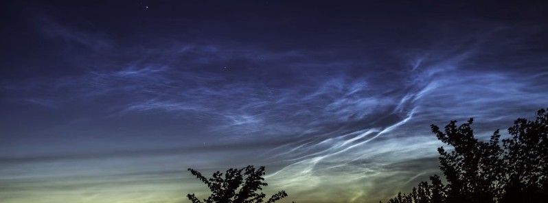 Noctilucent clouds in motion