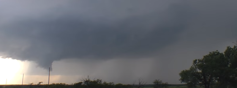 evere-weather-floods-the-midwest-and-sprouts-several-tornadoes-across-the-high-plains
