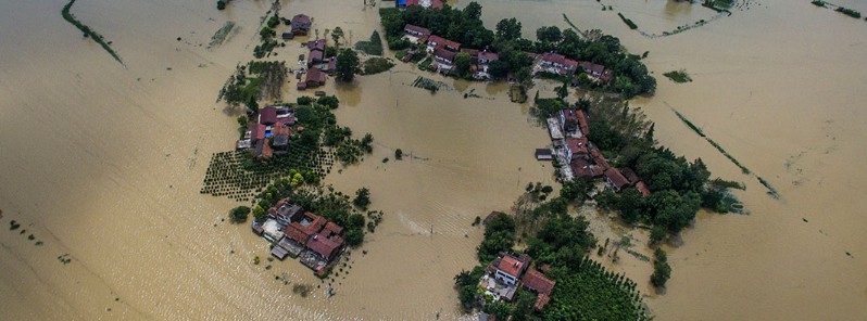 Severe flooding continues in China, nearly 300 dead or missing since July 18