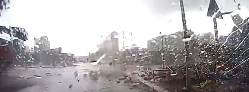 Video shows tornado destroying a town in northern Vietnam