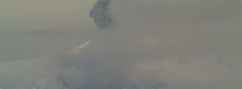 Explosive-extrusive eruption continues at the Sheveluch volcano, Kamchatka
