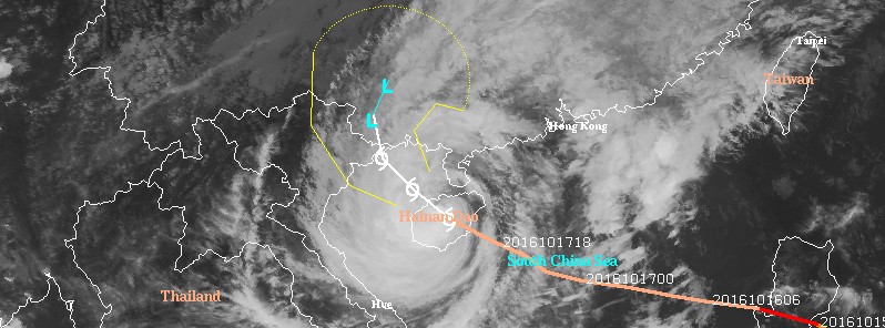 Typhoon “Sarika” hits Hainan, China