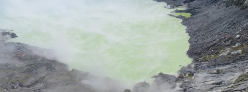 white-island-lake-disappears-strong-fumarole-emissions-new-zealand
