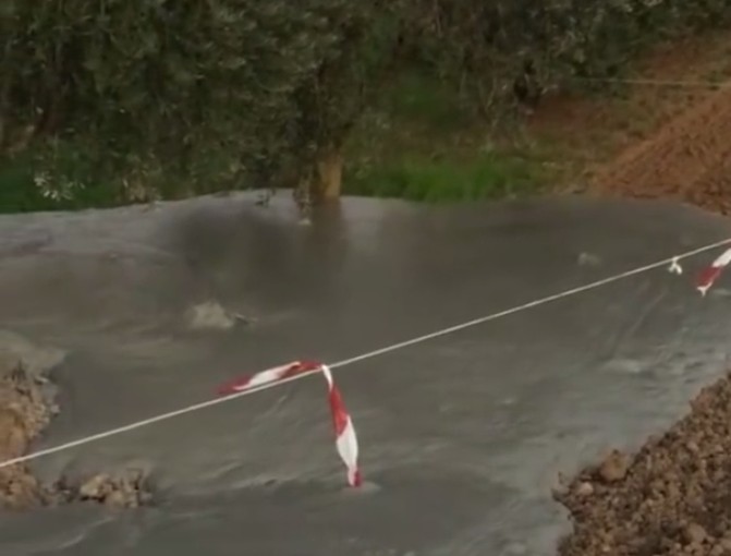 New mud volcano forms in Italy after recent earthquakes