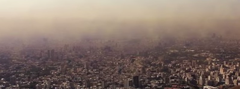 Tehran in the grip of unprecedented air pollution, over 400 dead
