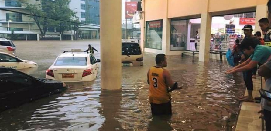 flood-philippines-january-2017