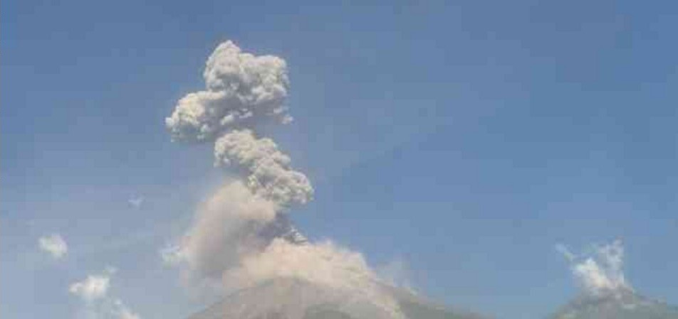 Increased activity at Fuego, ash up to 5.8 km (19 000 feet) a.s.l.