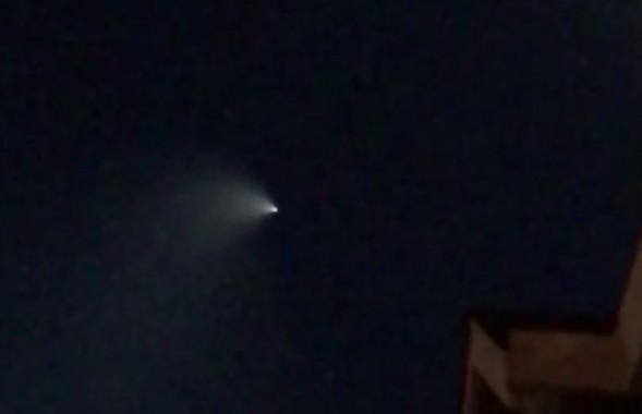Bright light over California identified as Navy missile