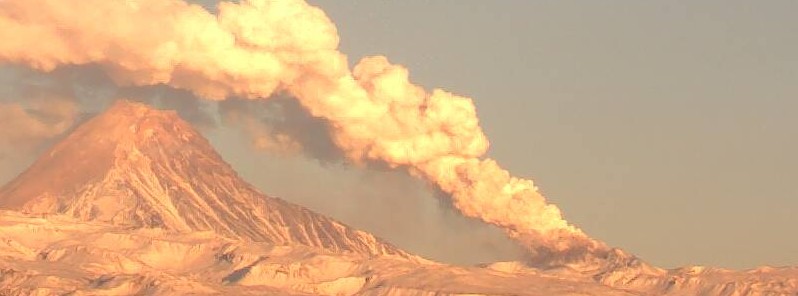 Powerful eruption of Bezymianny volcano, Russia
