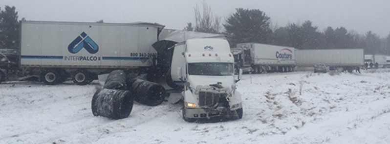Blizzard paralyzes eastern Canada, leaves 6 dead on roads