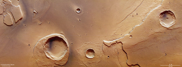 Mars Express finds remnants of mega-flood on Mars