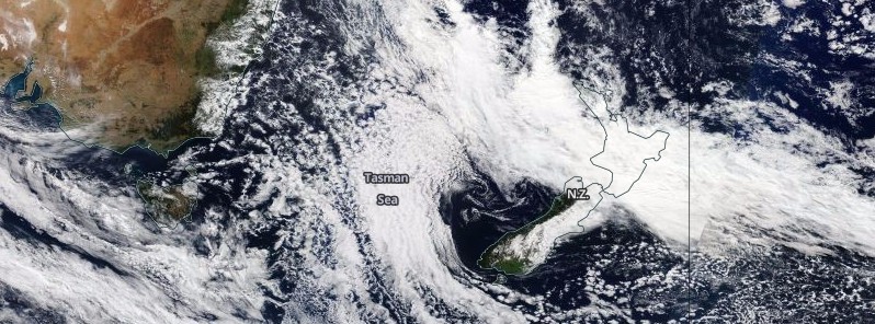 Ex-cyclone Debbie wreaks havoc across North Island, New Zealand