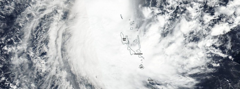 Severe Tropical Cyclone “Donna” swirling near Vanuatu
