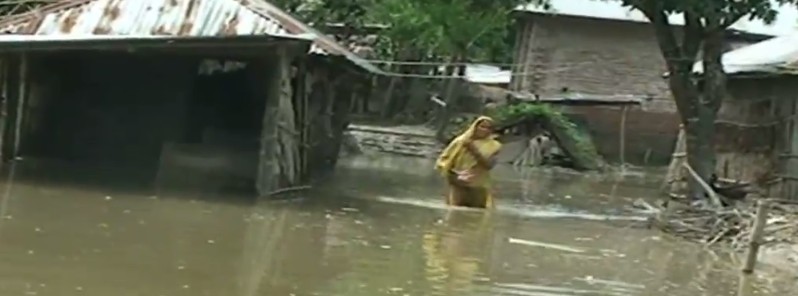 Flooding affects more than 1 million people in Bangladesh