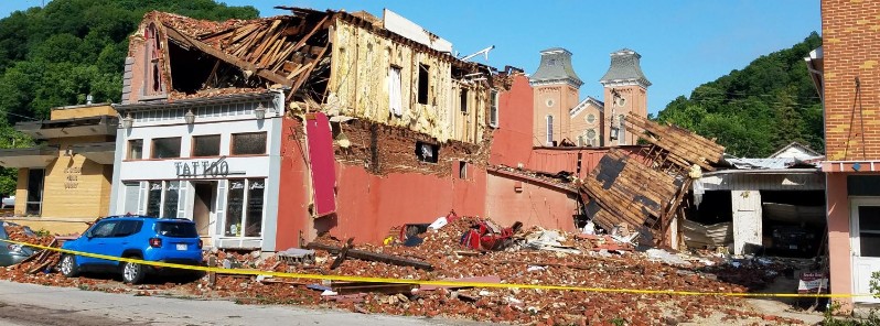 Tornado rips through downtown McGregor, Iowa