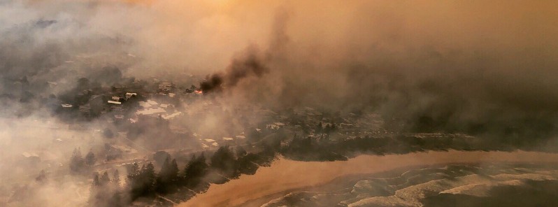 Fast-moving wildfire wipes out 69 homes in Tathra, Australia