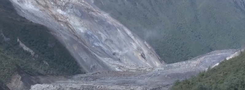 Large landslide blocks a river in southwest China