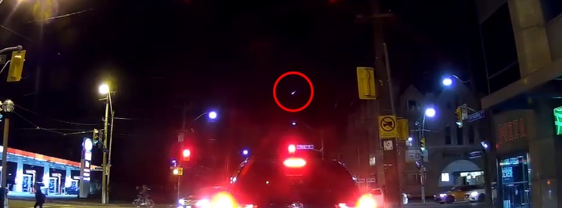 Bright fireball over Toronto, Canada