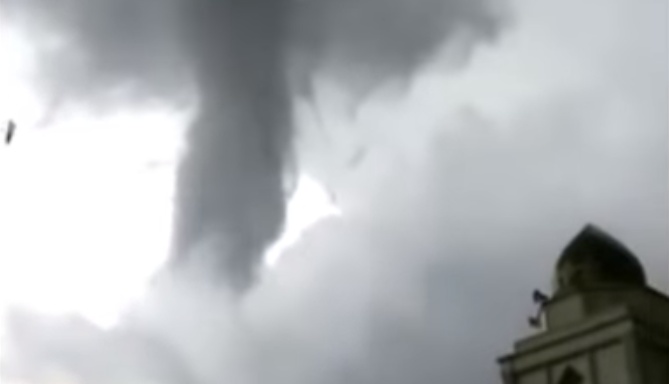 Tornado kills 1, damages 165 homes in West Java, Indonesia