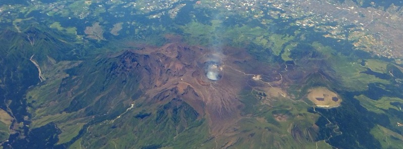 Increased activity at Asosan volcano, alert level raised, Japan