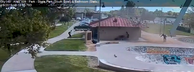Powerful dust devil rips roof off building in Fairfield, California