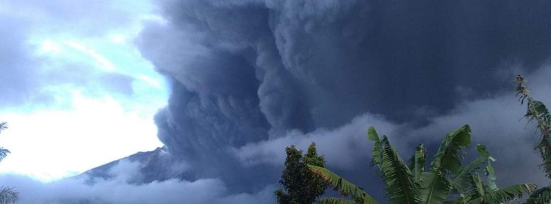 Relatively strong eruption at Sinabung volcano, Indonesia
