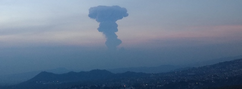 Powerful eruptions at Popocatepetl volcano, ash to 12.8 km (42 000 feet) a.s.l., Mexico