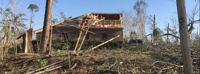Fast-moving thunderstorm spawns two damaging tornadoes in Mississippi