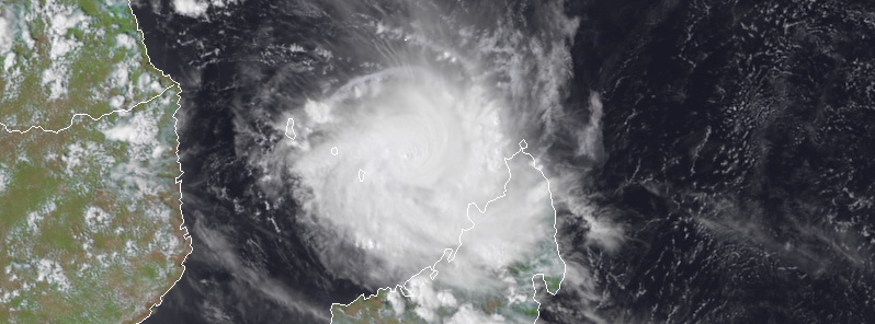 Tropical Cyclone “Belna” forecast to make landfall between Mahajanga and Cape Saint-Andre, Madagascar